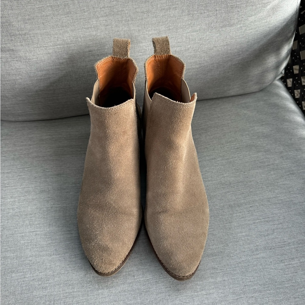 Women’s Lucky Brand Chelsea Boots
